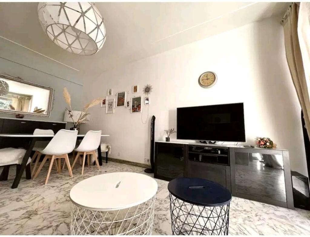- Promenade Des Anglais - Climatise, 4 Pers Apartment Nice Exterior photo